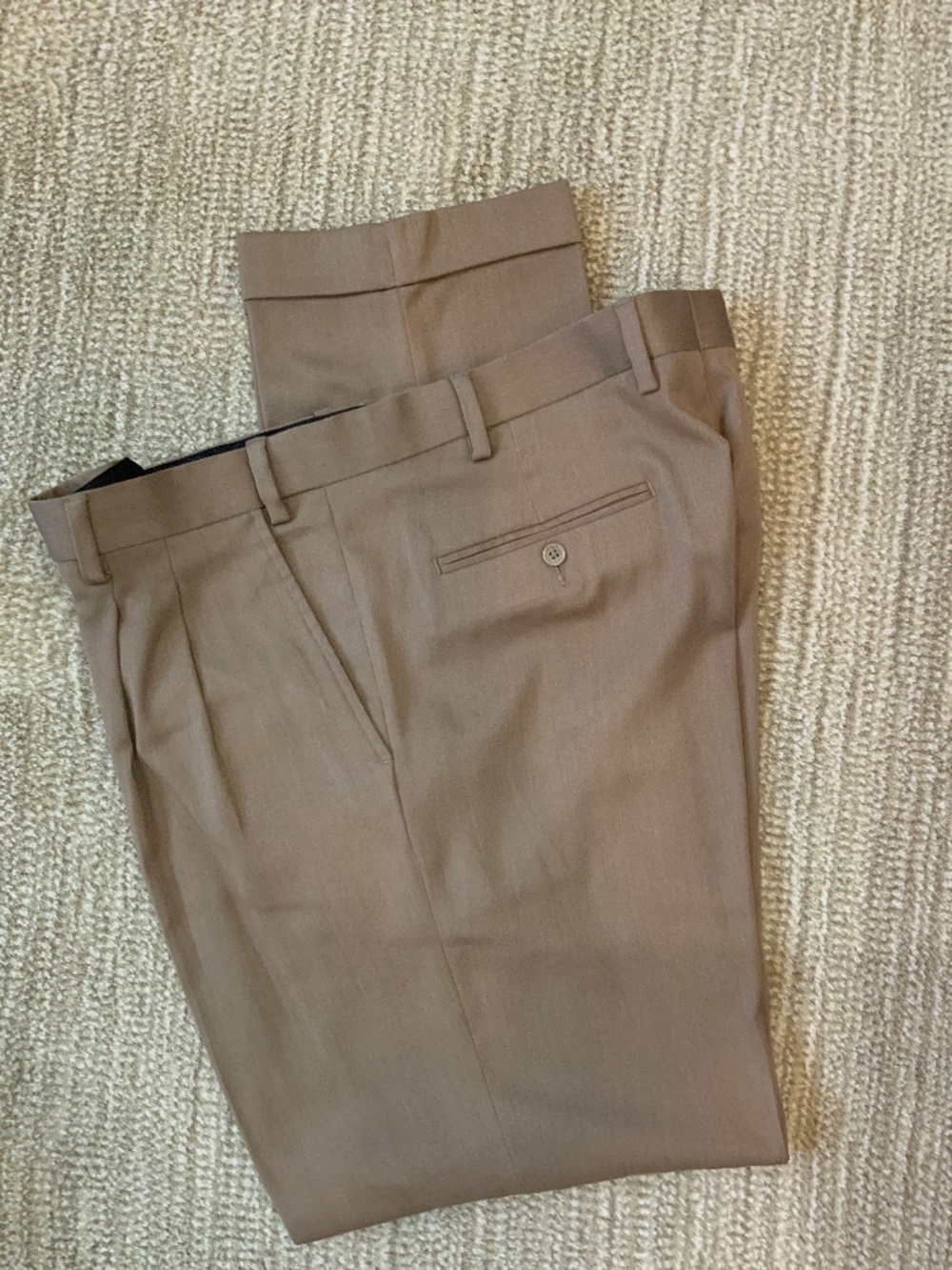 Men’s GS pleated dress pants 42x34 brown